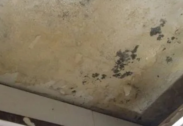 仁怀阳台漏水维修公司分享下仁怀卫生间渗水维修需要注意哪些问题。